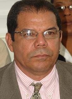 Lic. Carlos Castillo